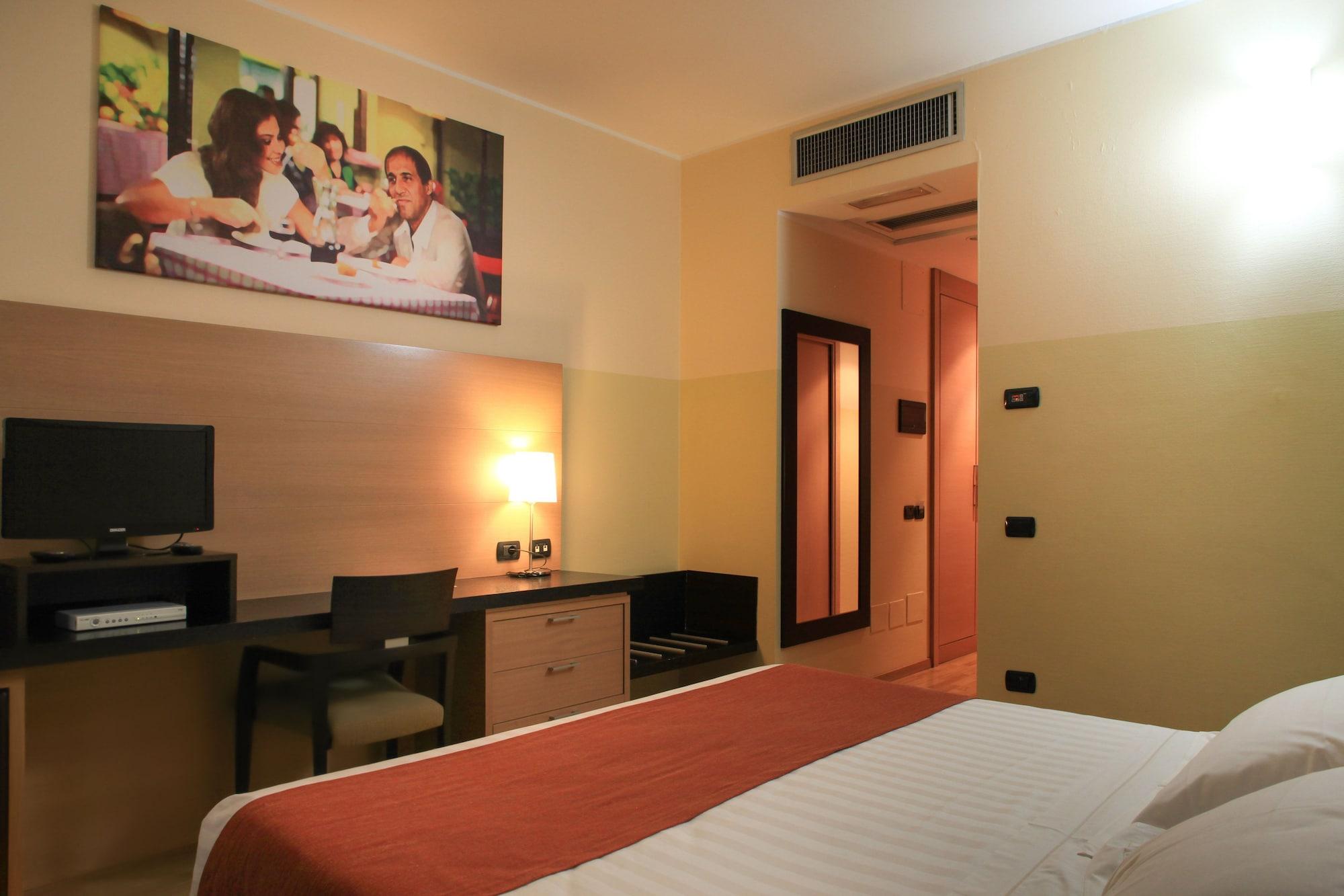 B&B Hotel Milano Cologno Studios Cologno Monzese Exterior photo