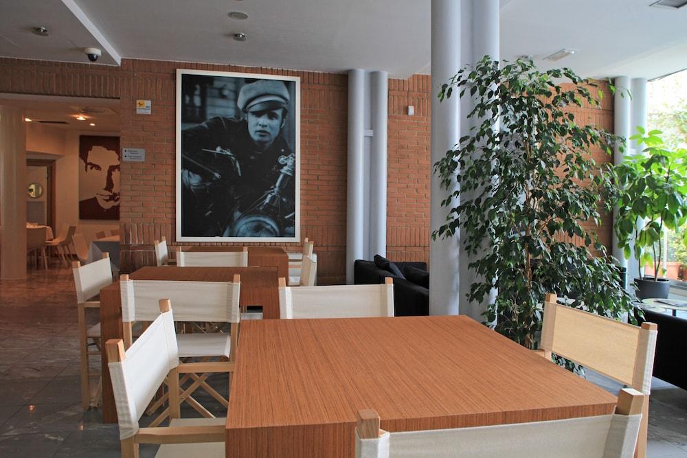 B&B Hotel Milano Cologno Studios Cologno Monzese Exterior photo