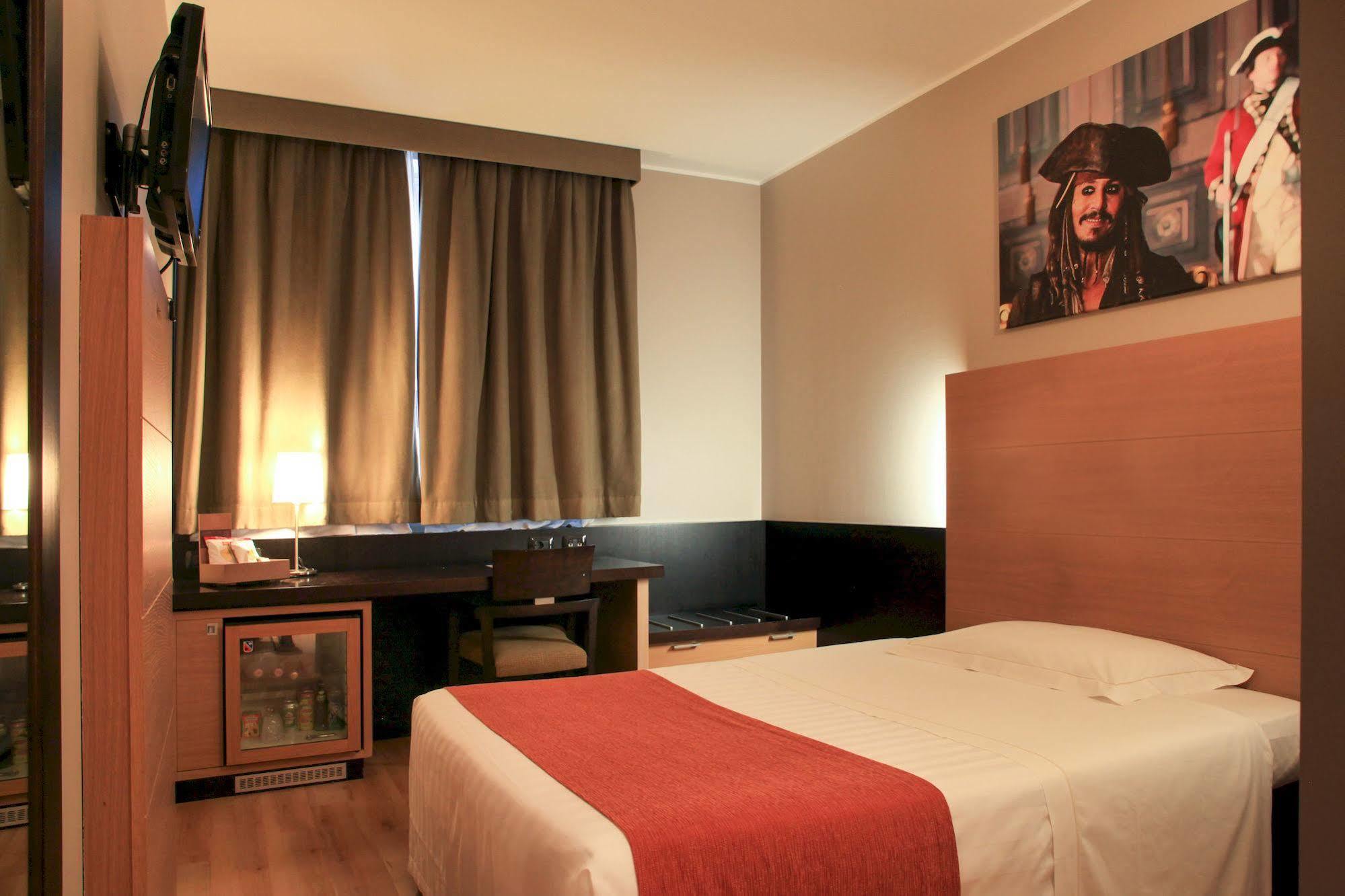 B&B Hotel Milano Cologno Studios Cologno Monzese Exterior photo